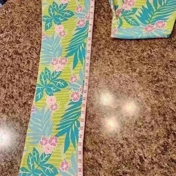 Women's Lilly Pulitzer Wind Chimes Leaf Green Pink Floral Jeans Sz 2 $108 - Picture 9 of 9
